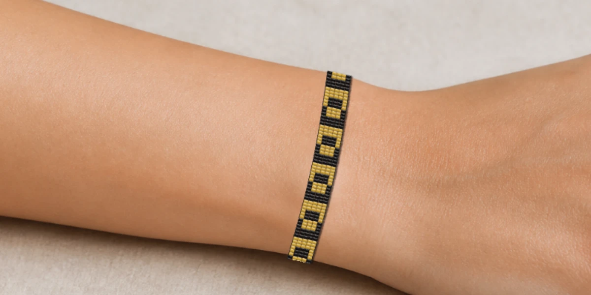 Aperçu du bracelet Comtesse 5 rangs porté au bras